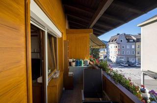 Wohnung kaufen in Baumgartenstraße, 6330 Kufstein, Geräumige 3-Zimmer Dachgeschosswohnung mit Balkon