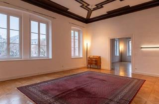 Wohnung mieten in 4020 Linz, LINZ: Traumhafte Altbauwohnung mit rießen Raumhöhe