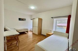 Wohnung mieten in 2401 Fischamend-Dorf, 1 Zimmer Mietwohnungen mit 1 Bett in Fischamend 280,-- Euro monatliche Pauschale (WC und Dusche am Gang) ab Jänner / Februar 2026 verfügbar