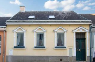 Haus kaufen in 1130 Wien, Ruhe-Oase im 13. - Charmanter Rückzugsort mit uneinsehbarem Garten und Pool