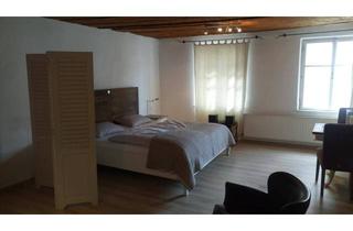 Wohnung mieten in Alter Markt, 5020 Salzburg, Vollmöblierte 1,5-Zimmer Altbauwohnung mit Aufzug