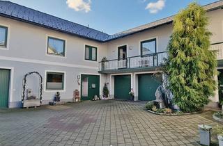 Einfamilienhaus kaufen in 4903 Manning, DEIN ZUHAUSE in Manning: Einfamilienhaus mit mehreren Garagen und Einliegerwohnung