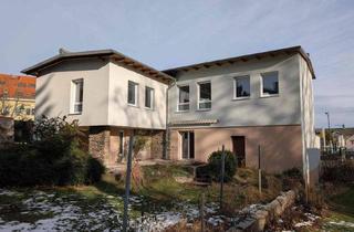 Haus kaufen in 2340 Mödling, Stadtwohnhaus in Mödling, Altbau saniert und neu