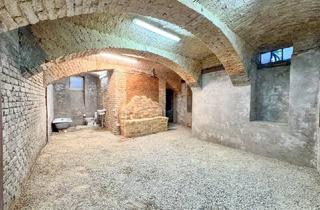 Immobilie kaufen in Hütteldorfer Straße, 1140 Wien, Magazin mit 35,36 m2 Nutzfläche, Nähe Hütteldorfer Straße!