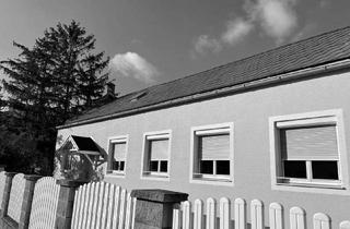 Wohnung kaufen in Wiener Straße, 2340 Mödling, Wohnung (sanierungsbedürftig) mit Vorgarten und großzügigem Keller zu verkaufen