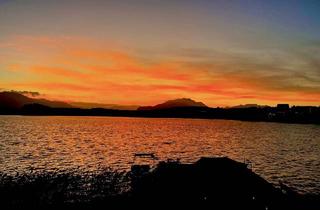 Wohnung kaufen in 9580 Drobollach am Faaker See, Rarität am Faaker See! Private Badewiese - direkter Seezugang!