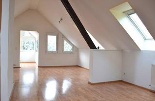 Wohnung mieten in 6971 Hard, 3 Zimmer Dachgeschosswohnung im Zentrum von Hard