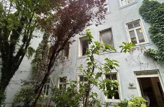 Wohnung kaufen in Hermanngasse, 1070 Wien, Sanierungsbedürftige 1 Zimmerwohnung in absoluter Toplage in 1070 Wien
