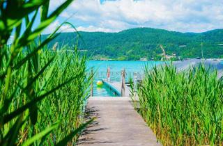 Wohnung kaufen in Auenstraße, 9082 Maria Wörth, Besondere Gelegenheit ROSENHOF Wörthersee - 3-Zimmer SEETRAUM mit 180 QM Seeblickterrasse & Eigengarten