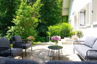 Villen zu kaufen in Auen-Quellenweg, 9220 Velden am Wörther See, WÖRTHERSEE - 700 qm Strand & traumhafte SEEBLICKVILLA mit Pool in idyllischer Waldrandlage am WÖRTHERSEE