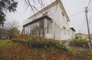 Einfamilienhaus kaufen in 2500 Baden, Zeitloses Einfamilienhaus (sanierungsbedürftig) auf großem Grundstück in Baden bei Wien