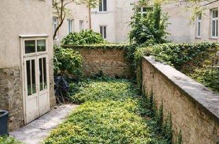 Wohnung kaufen in Klopsteinplatz, 1030 Wien, Gebraucht aber gut! 2,5-Zimmer im Altbau mit Balkon und ca. 30 m² Eigengarten. Schnell sein!