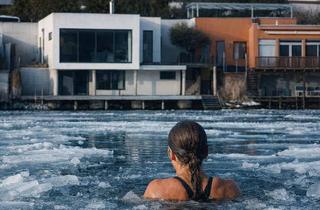 Haus kaufen in Copacabana 30, 8401 Kalsdorf bei Graz, Mutig genug? Eisbaden am eigenen Badesee an der Copacabana mit Privatsteg – Luxus direkt am Wasser