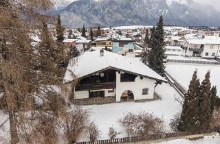 Haus kaufen in 6094 Axams, Traditionelles Landhaus auf großem Grundstück