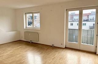 Wohnung mieten in Schloßberg, 8010 Graz, Zentrale Wohnung mit Balkon und tollem Ausblick auf den Schlossberg zu mieten!