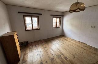 Bauernhäuser zu kaufen in Herrengasse, 6075 Tulfes, Gelegenheit: Ehemaliges Bauernhaus zum Renovieren im Dorfkern !