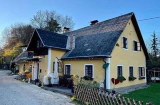 Bauernhäuser zu kaufen in 9535 Schiefling, Bauernhof mit Kärntner Landhaus, Stallungen und Koppeln mit Wörtherseeblick