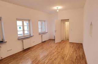Büro zu mieten in 5280 Braunau am Inn, Kleines Büro am Stadtplatz