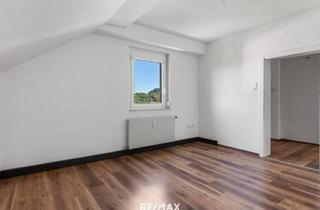 Wohnung mieten in Bogenweg, 9073 Klagenfurt, Perfekt als Studenten-WG: Große 3-Zimmer-Dachgeschosswohnung in Viktring