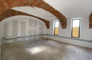 Büro zu mieten in Lederergasse/Dr.-Karl-Renner-Gasse, 8160 Weiz, PROVISIONSFREI! Sanierte Gewerbefläche nutzbar als Atelier, Lager oder Büro im zentralen Altbaujuwel in der Weizer Innenstadt