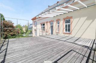 Wohnung mieten in 4600 Wels, Altehrwürdige, großzügige Räumlichkeiten in Welser Villa