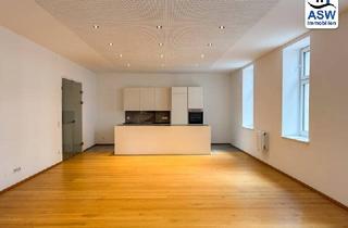 Wohnung kaufen in Hauptstraße, 4040 Linz, Zentrale Lage: Top-sanierte ca. 115 m2 Altbauwohnung 2-3 Räume mit Balkon und Sauna in der Hauptstraße