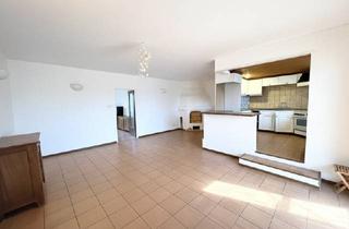 Wohnung kaufen in 2353 Guntramsdorf, Lichtdurchflutete Dachgeschosswohnung ohne Dachschrägen mit großzügigem Wohnbereich und Südbalkon mit Weitblick !