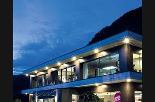 Gewerbeimmobilie kaufen in Hollenzen 115, 6290 Mayrhofen, Rollstuhlgerechtes Industriegebäude mit Aufzug und Klimaanlage