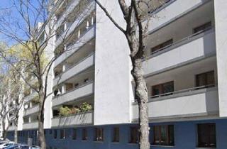 Wohnung kaufen in Dresdner Straße, 1200 Wien, Unbefristet vermietet! Drei Zimmer Wohnung mit Loggia zu verkaufen! Nähe Dresdner Straße U-Bahn!