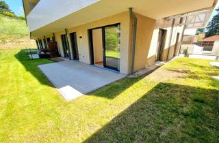 Wohnung kaufen in Hauptstraße, 2391 Kaltenleutgeben, Barfuß ins Gras. Direkt vom Wohnzimmer aus. Den Sommer bereits im eigenen Garten verbringen! TOP Neubauwohnung mit viel Freiraum! Traumhafter Eigengarten + 3 Zimmer + Grün wohin das Auge reicht + Luftwärmepumpe!