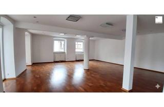 Büro zu mieten in 5760 Saalfelden am Steinernen Meer, Schönes Geschäftslokal in Top-Lage, Zentrum Saalfelden, 2 Etagen (EG + OG), in Summe 113m², vielfältige Nutzungsmöglichkeiten