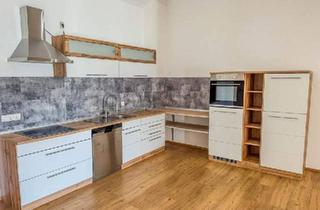 Wohnung kaufen in 4773 Eggerding, Schöne Dachgeschosswohnung in Eggerding: 109 m², 3 Zimmer, Terrasse & Garage!