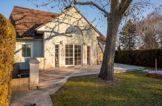 Einfamilienhaus kaufen in 2122 Ulrichskirchen, Einfamilienhaus mit viel Potenzial - Pool, Fernblick über Wien - Sanierungsbedarf