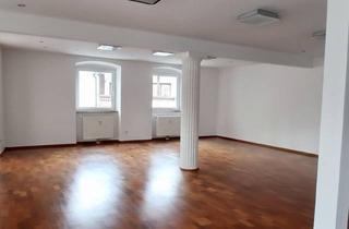 Büro zu mieten in Ortszentrum, Pfarrkirche, 5760 Saalfelden am Steinernen Meer, Schönes Geschäftslokal in Top-Lage, Zentrum Saalfelden, 2 Etagen (Eg + Og), in Summe 113M², Vielfältige Nutzungsmöglichkeiten