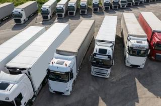 Lager mieten in Auffahrt A21 Und Wien, 2380 Perchtoldsdorf, LKW Stellplätze