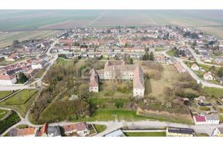 Grundstück zu kaufen in 2274 Rabensburg, Historisches Anwesen mit weitläufigem Grundstück!