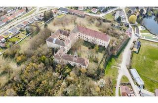 Grundstück zu kaufen in 2274 Rabensburg, Historisches Anwesen mit weitläufigem Grundstück!