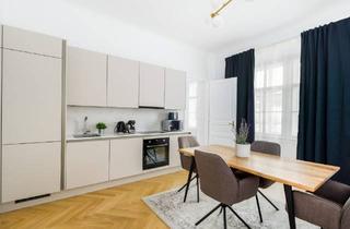 Wohnung mieten in Ballgasse, 1010 Wien, Edle 2-Zimmer-Altbauwohnung mit Designer-Möblierung im Herzen Wiens