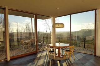 Villen zu kaufen in Lichtenwaldstraße 22, 7431 Bad Tatzmannsdorf, Architektentraum in West-Hanglage mit Blick auf den Thermenort, den Waldrand im Rücken