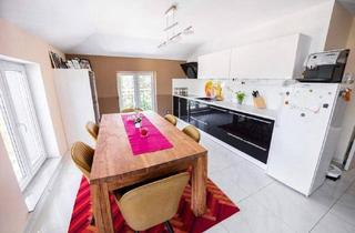 Wohnung kaufen in 2700 Wiener Neustadt, * Hochwertig - Modern - Großzügig * 4-Zimmer-Wohnung mit Dachterrasse und Balkon in ruhiger Lage