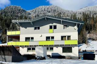 Wohnung kaufen in 6652 Elbigenalp, Familienwohnung mit Terrasse, Balkon zwei Autoabstellplätzen und großem Garten