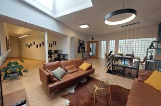 Büro zu mieten in Wallpachgasse, 6060 Hall in Tirol, Dein Privatbüro (13m²) in Hall - inklusive 64m² Business-Lounge & Meetingbereich