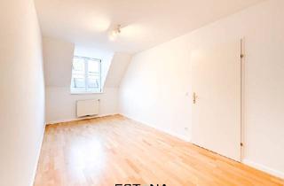 Wohnung kaufen in Halbgasse, 1070 Wien, Charmante Altbauwohnung im Herzen von Neubau