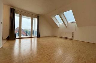 Wohnung mieten in Weißdornweg 23, 4030 Linz, Schöne 2-Zimmer-Dachgeschoss-Wohnung mit Balkon und Parkplatz