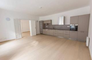 Wohnung mieten in Grünangergasse 12, 1010 Wien, Sanierte 4-Zimmer-Altbauwohnung nahe Stephansplatz – 1010 Wien