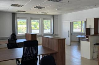 Büro zu mieten in Industriestraße, 9241 Wernberg, Büroeinheit möbliert bestehend aus 1 Großraumbüro (58m²) und 2 Kleinbüros (15m² und 18m²) ab sofort zu vermieten