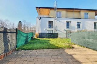 Wohnung kaufen in Melkerstraße, 3204 Kirchberg an der Pielach, ++NEU** Perfekt für Eigennutzer, Anleger & Genießer: Stilvolle 2-Zimmer-Wohnung mit Terrasse, Eigengarten und Carport im Pielachtal! ++ Garten & Ruhe ++