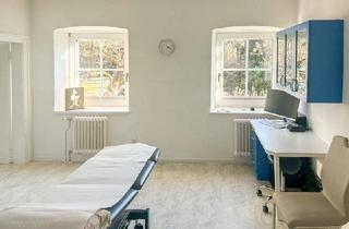 Büro zu mieten in 6380 Sankt Johann in Tirol, Miete: Attraktive Gewerbefläche in St. Johann in Tirol – ideal für Ordination, Therapie oder Büro