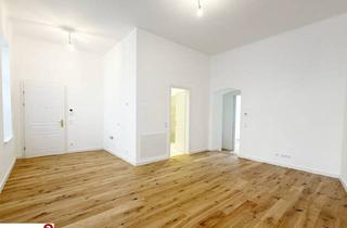 Wohnung kaufen in 2340 Mödling, Stadtleben und Ruhe Vereint: 2-Zimmer-Wohnung mit Privater Innenhofterrasse