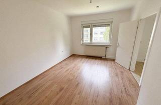 Wohnung mieten in Hangweg 13, 8740 Zeltweg, Balkonwohnung mit Blick in den Hof